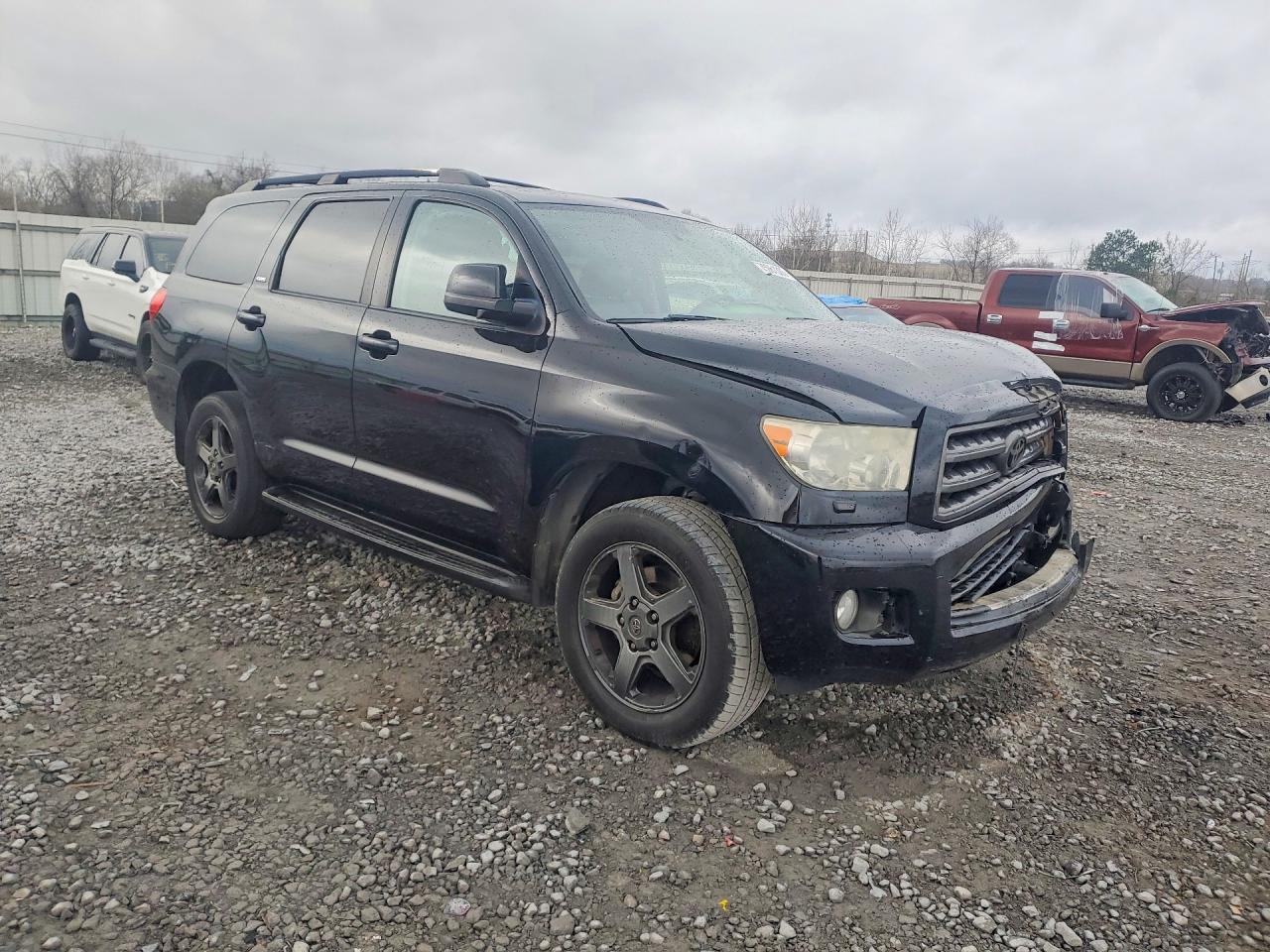 2015 TOYOTA Sequoia