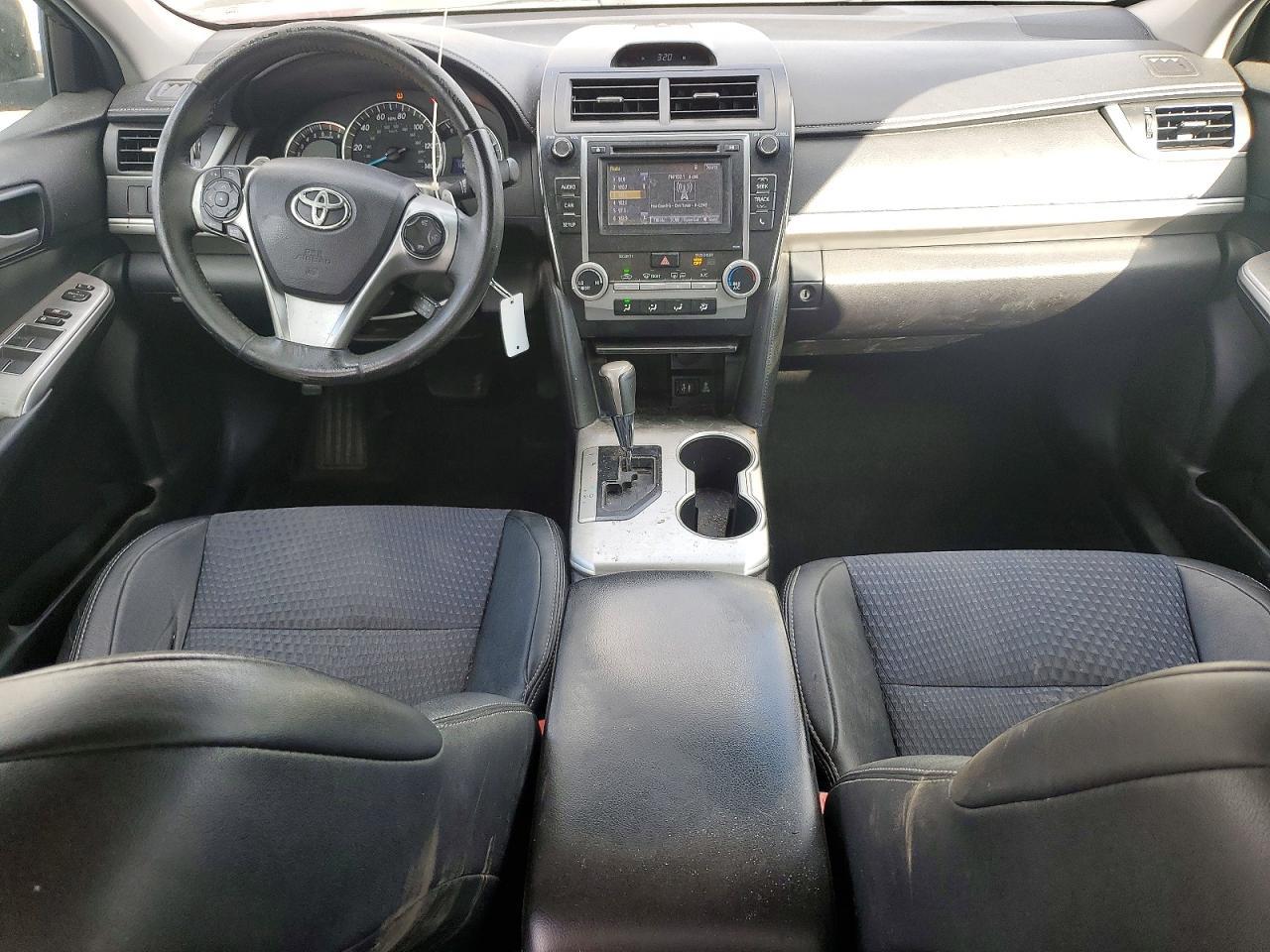 2014 TOYOTA CAMRY