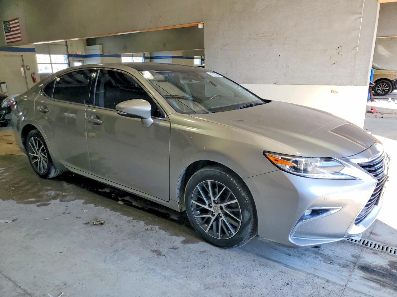 2017 LEXUS ES 350