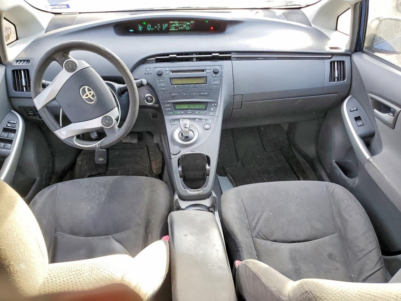 2010 TOYOTA PRIUS