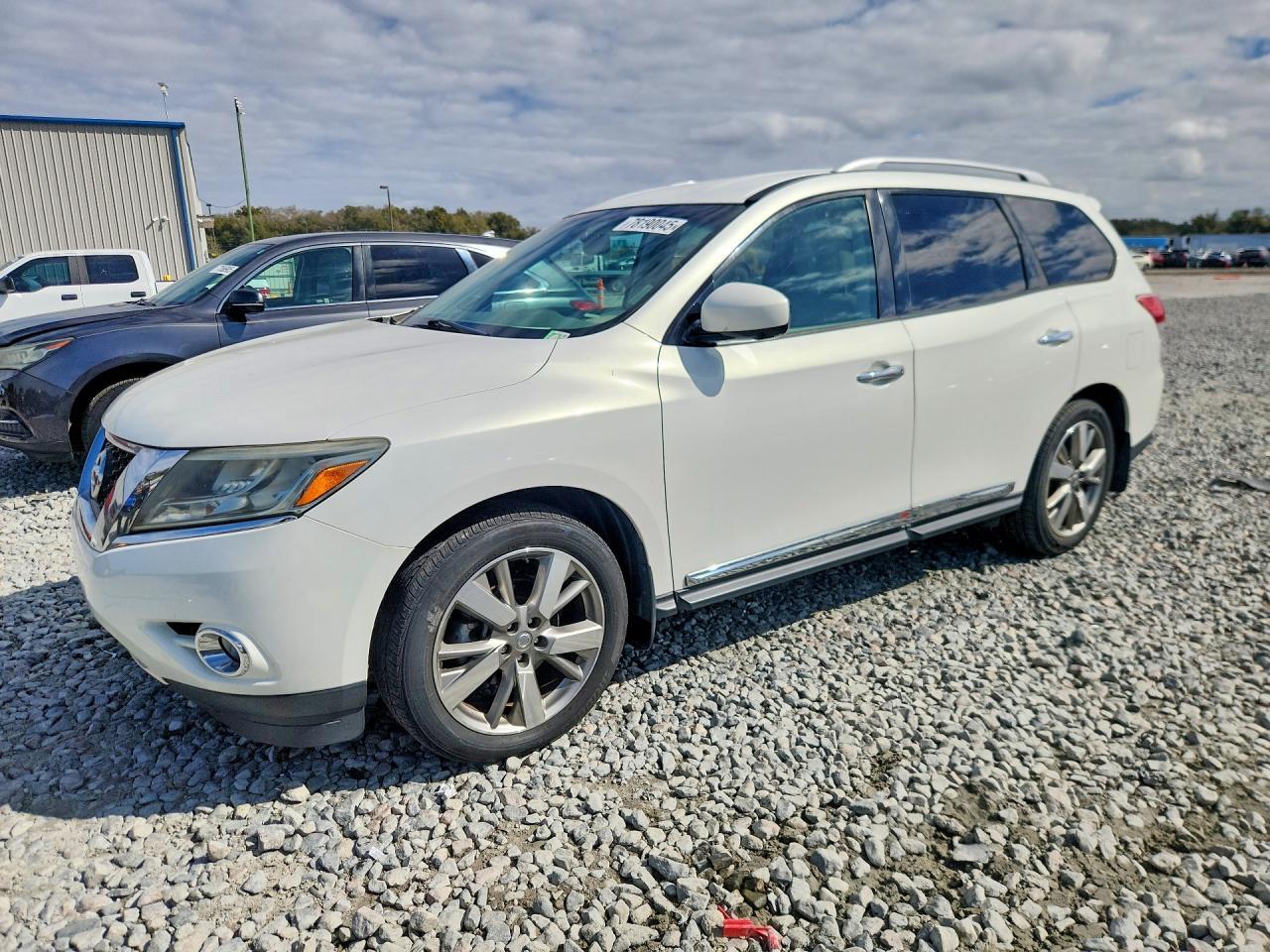 2014 NISSAN PATHFINDER