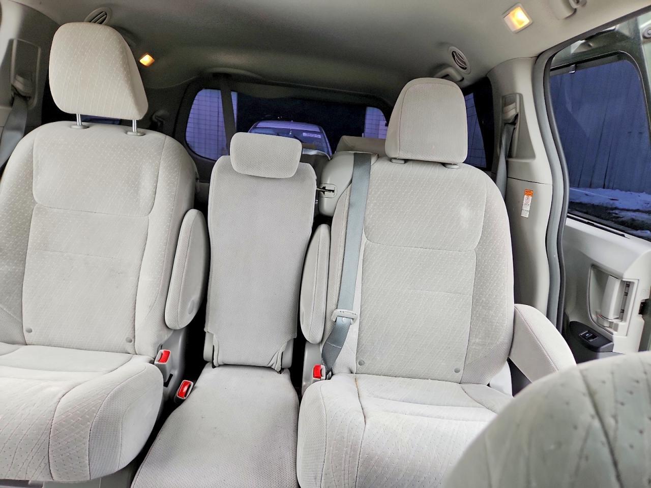 2019 TOYOTA SIENNA