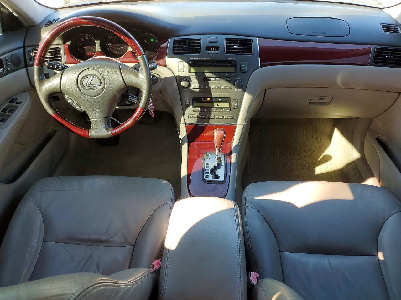 2004 LEXUS ES 330