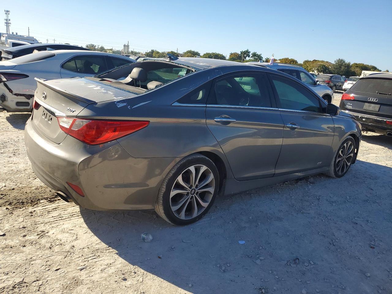 2014 HYUNDAI SONATA