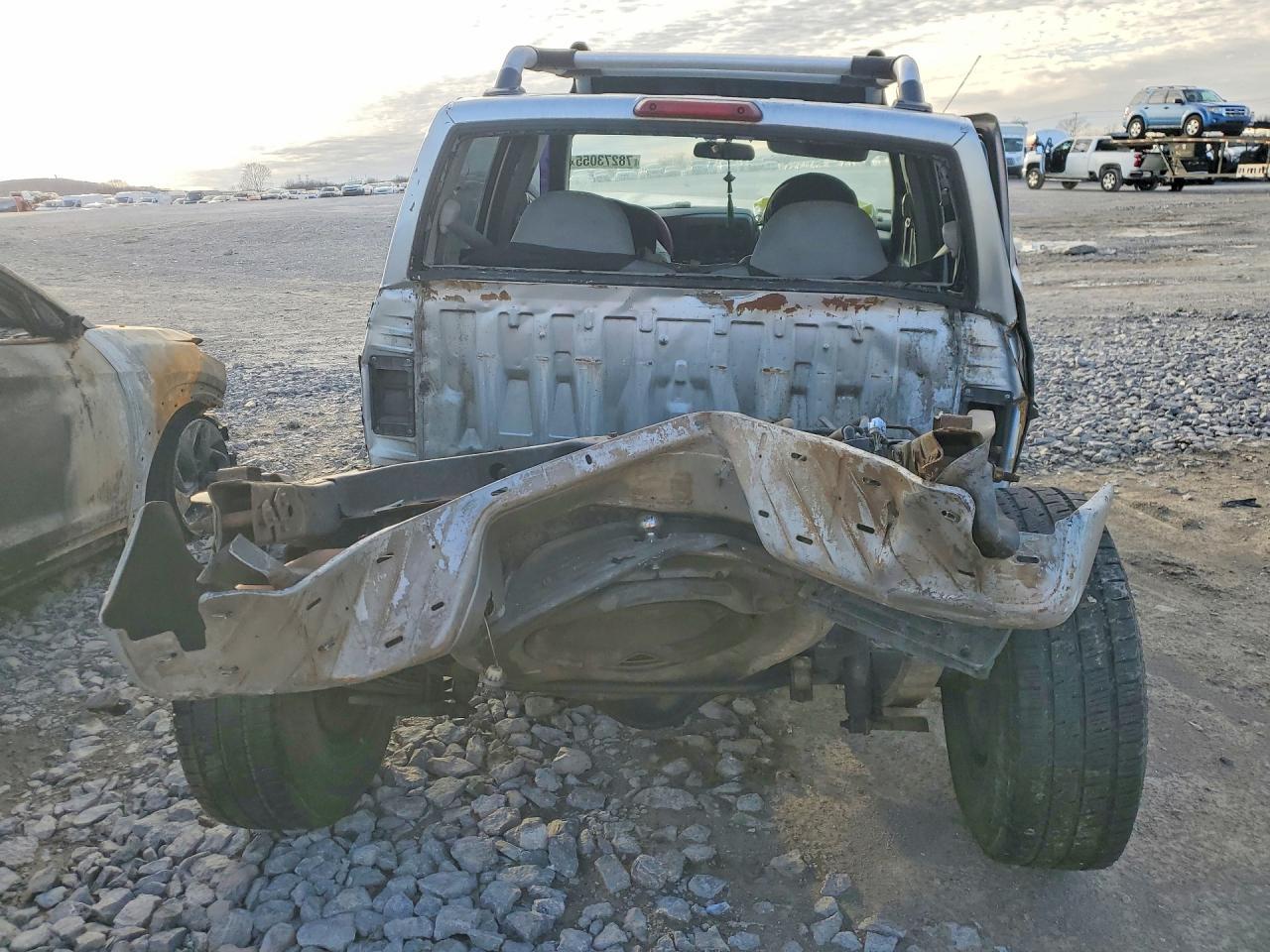 2001 NISSAN Frontier