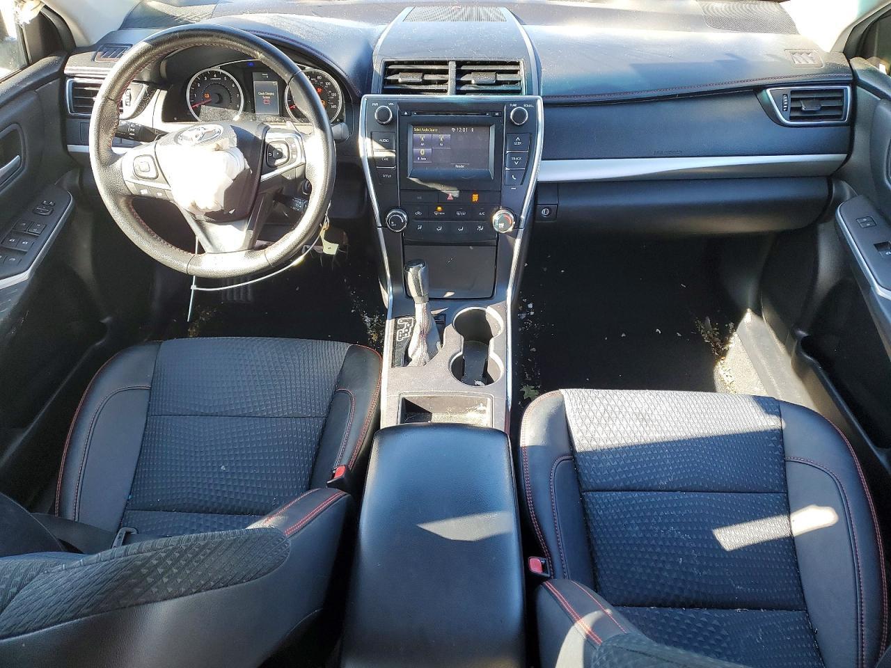 2015 TOYOTA CAMRY