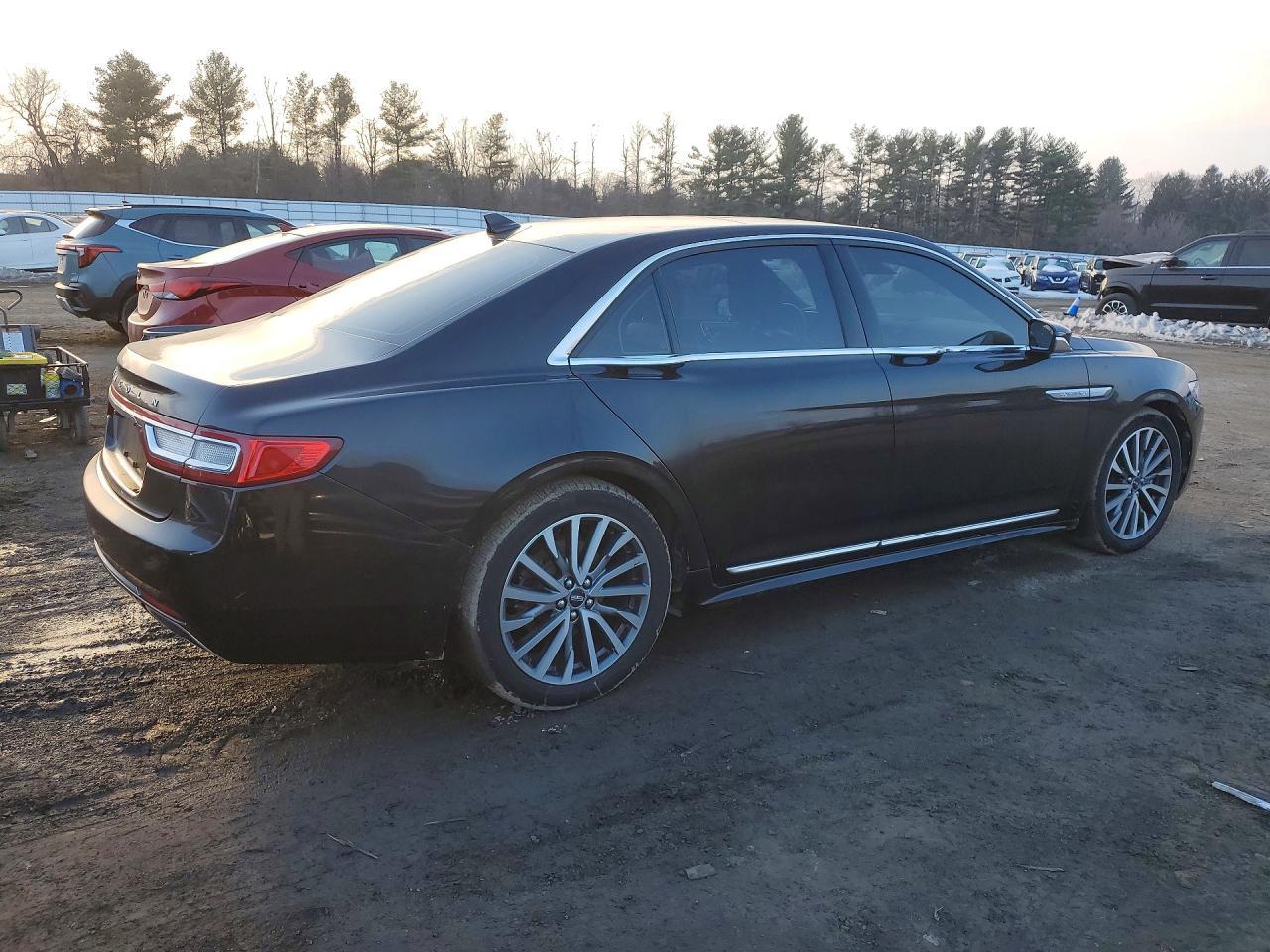 2018 LINCOLN Continental