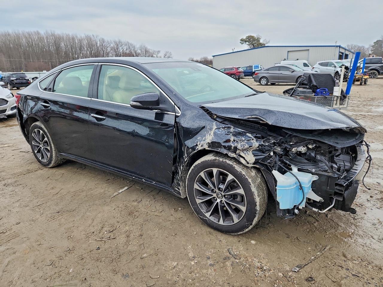 2017 TOYOTA Avalon