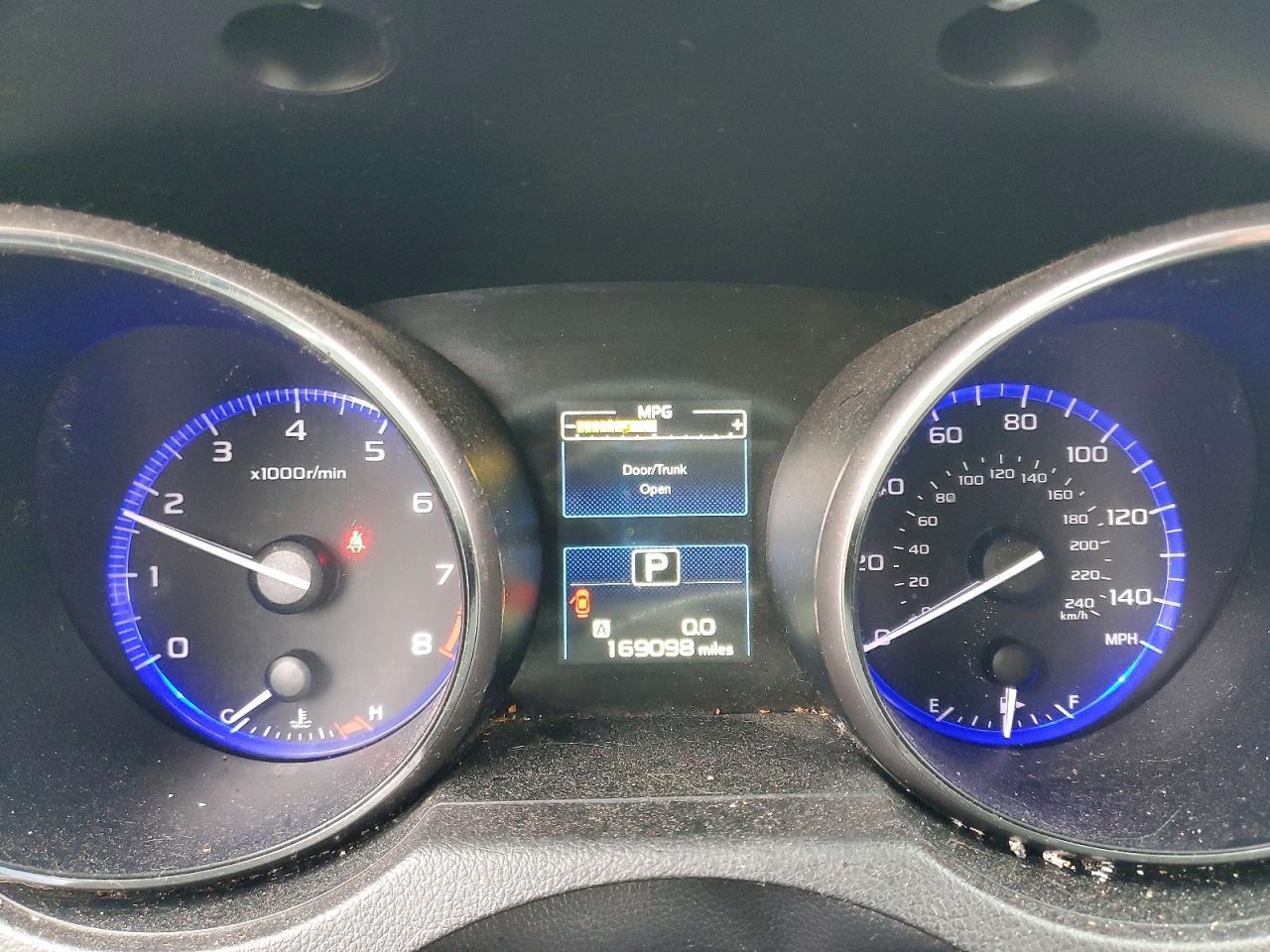 2016 SUBARU Legacy