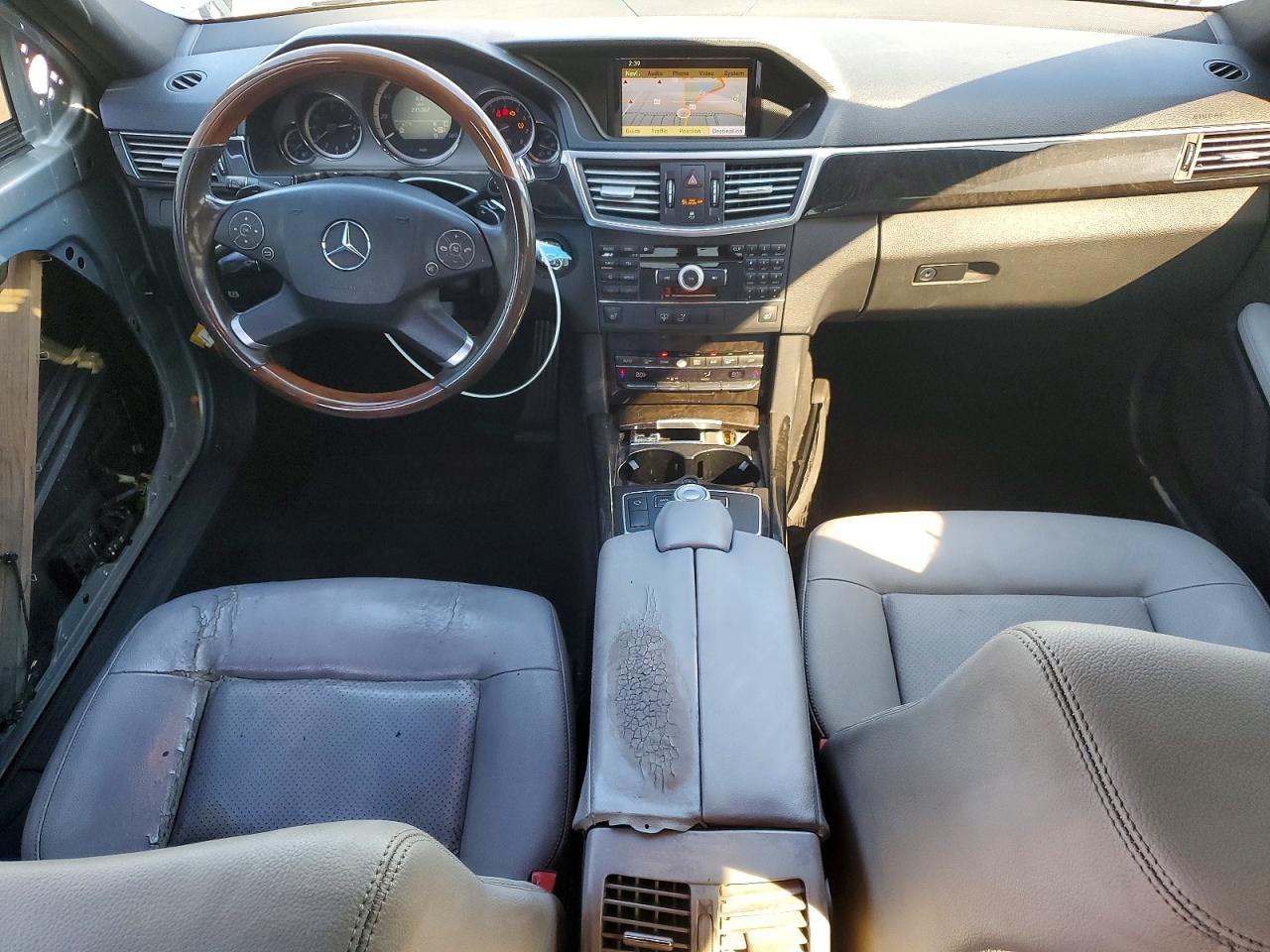 2010 MERCEDES-BENZ E-Class