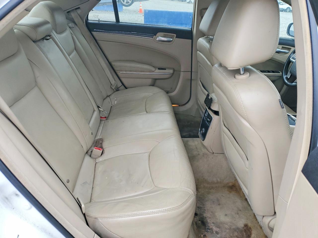 2013 CHRYSLER 300