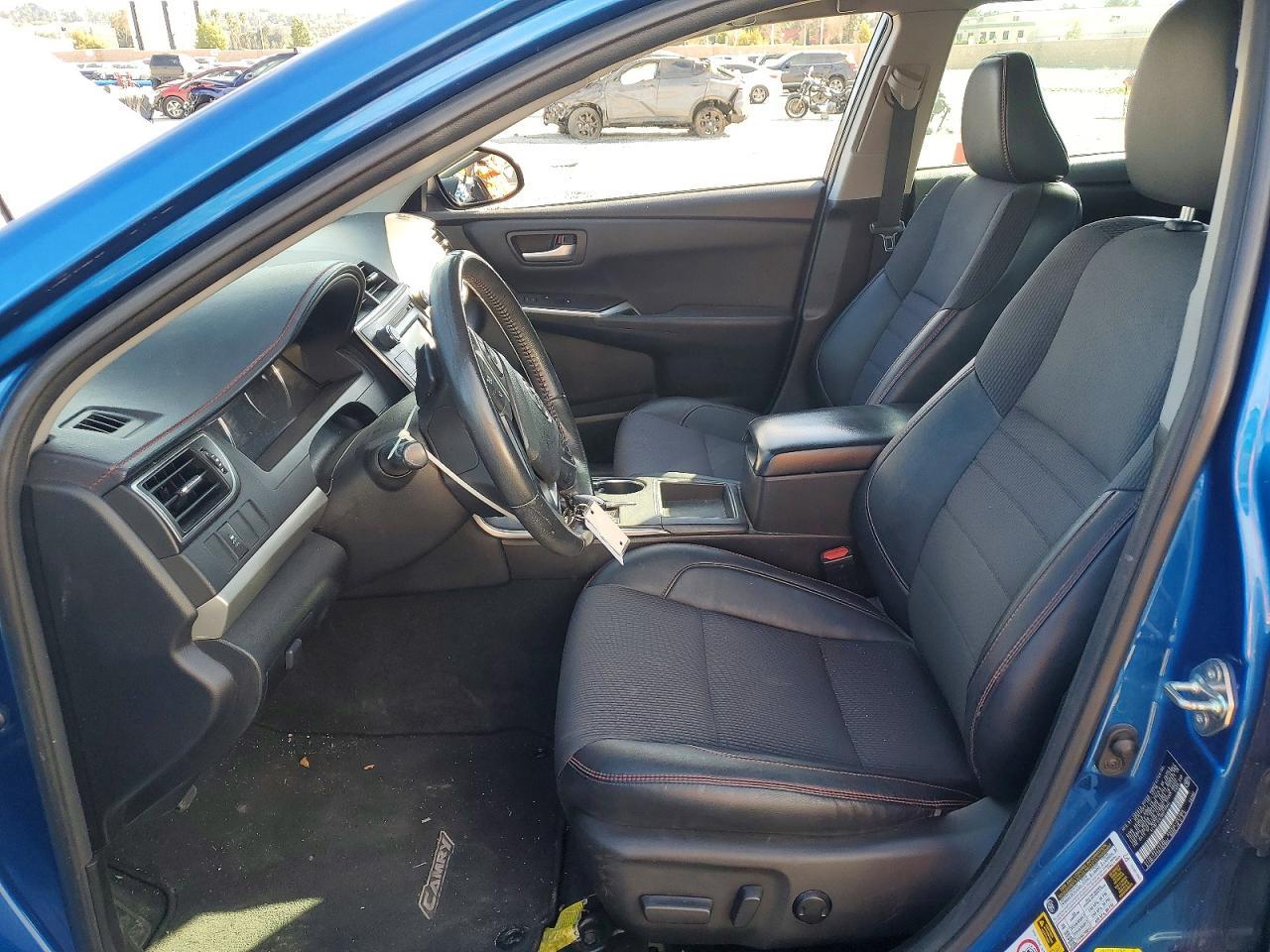 2017 TOYOTA CAMRY