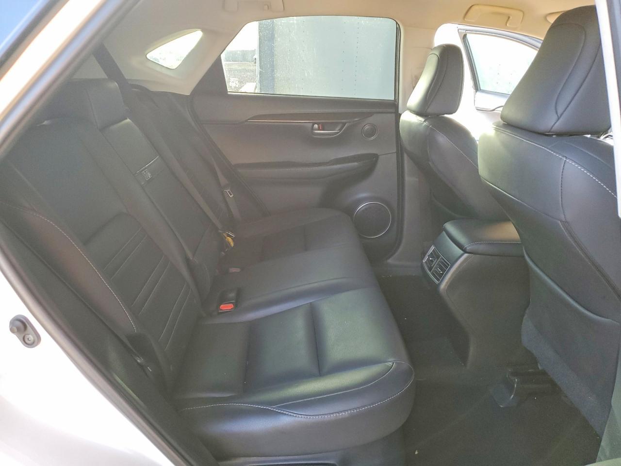 2016 LEXUS NX 200T
