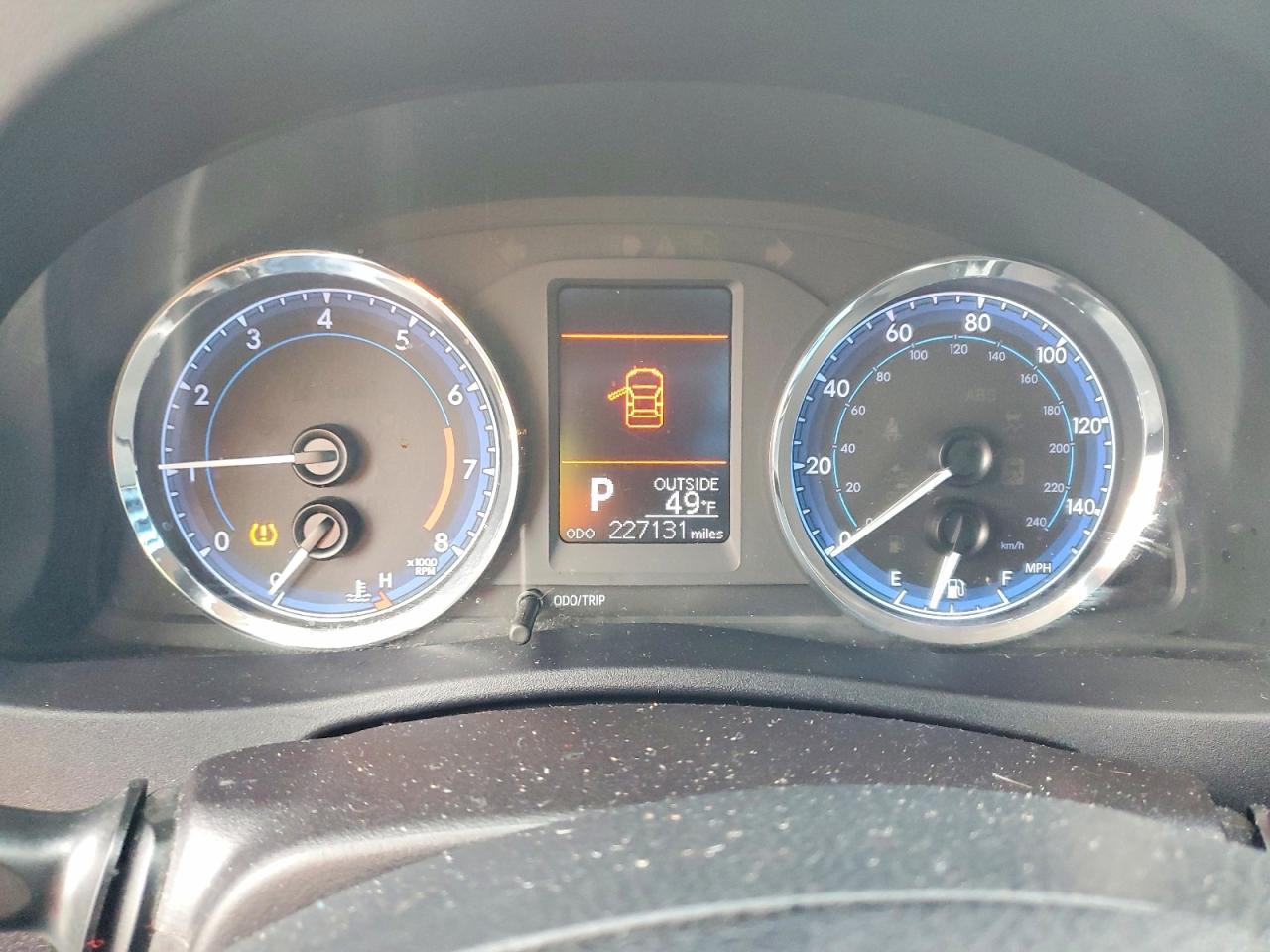 2017 TOYOTA COROLLA