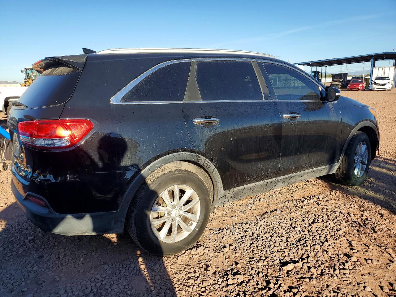 2016 KIA SORENTO