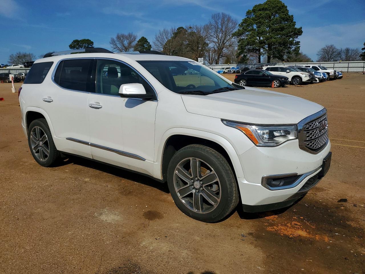 2017 GMC ACADIA
