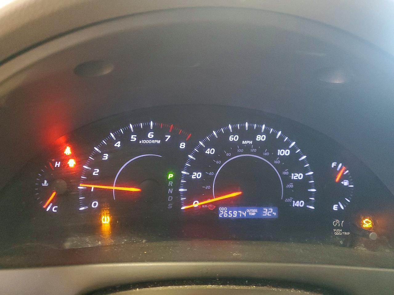 2011 TOYOTA CAMRY