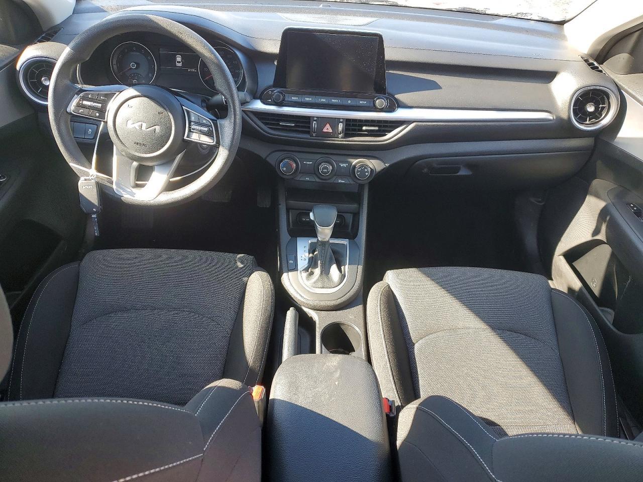 2023 KIA FORTE