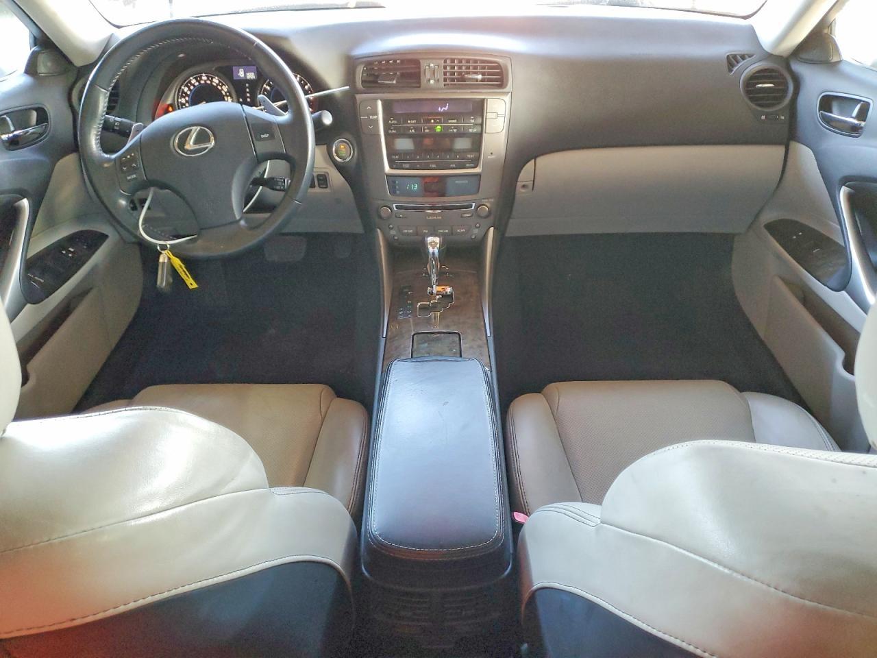 2009 LEXUS IS 250