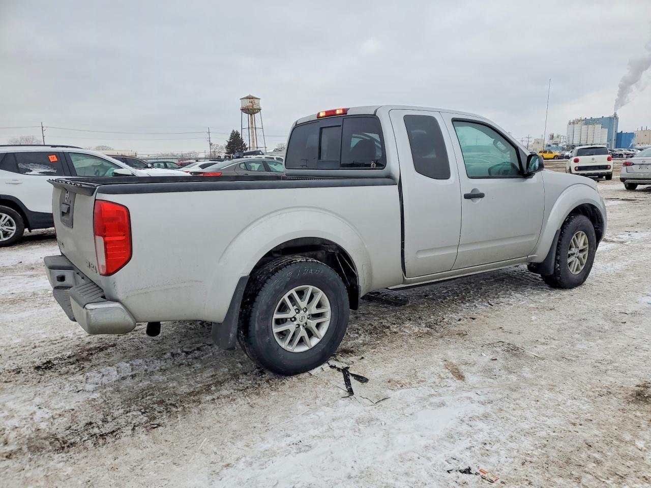 2016 NISSAN Frontier
