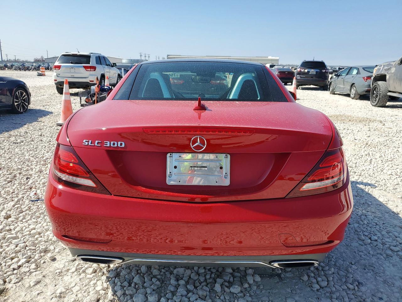 2017 MERCEDES-BENZ SLC-Class