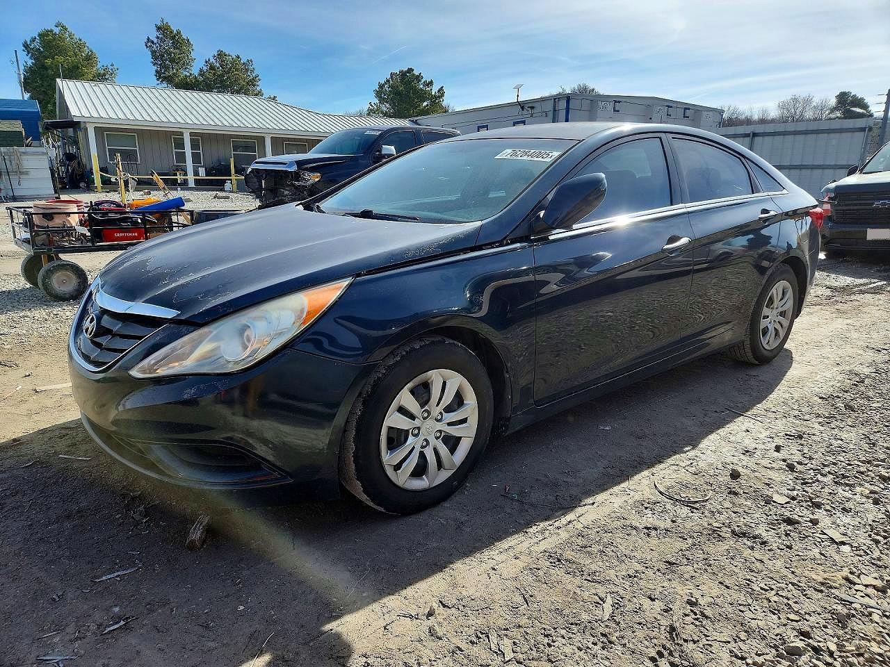 2011 HYUNDAI SONATA