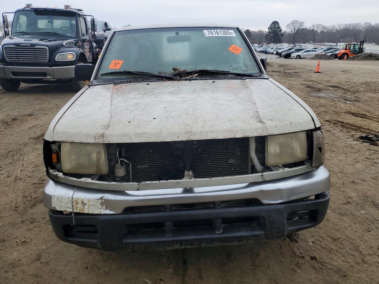 1998 NISSAN Frontier