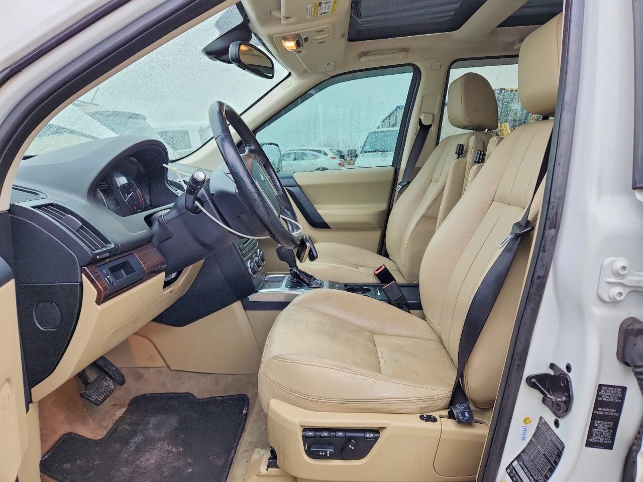 2014 LAND ROVER LR2