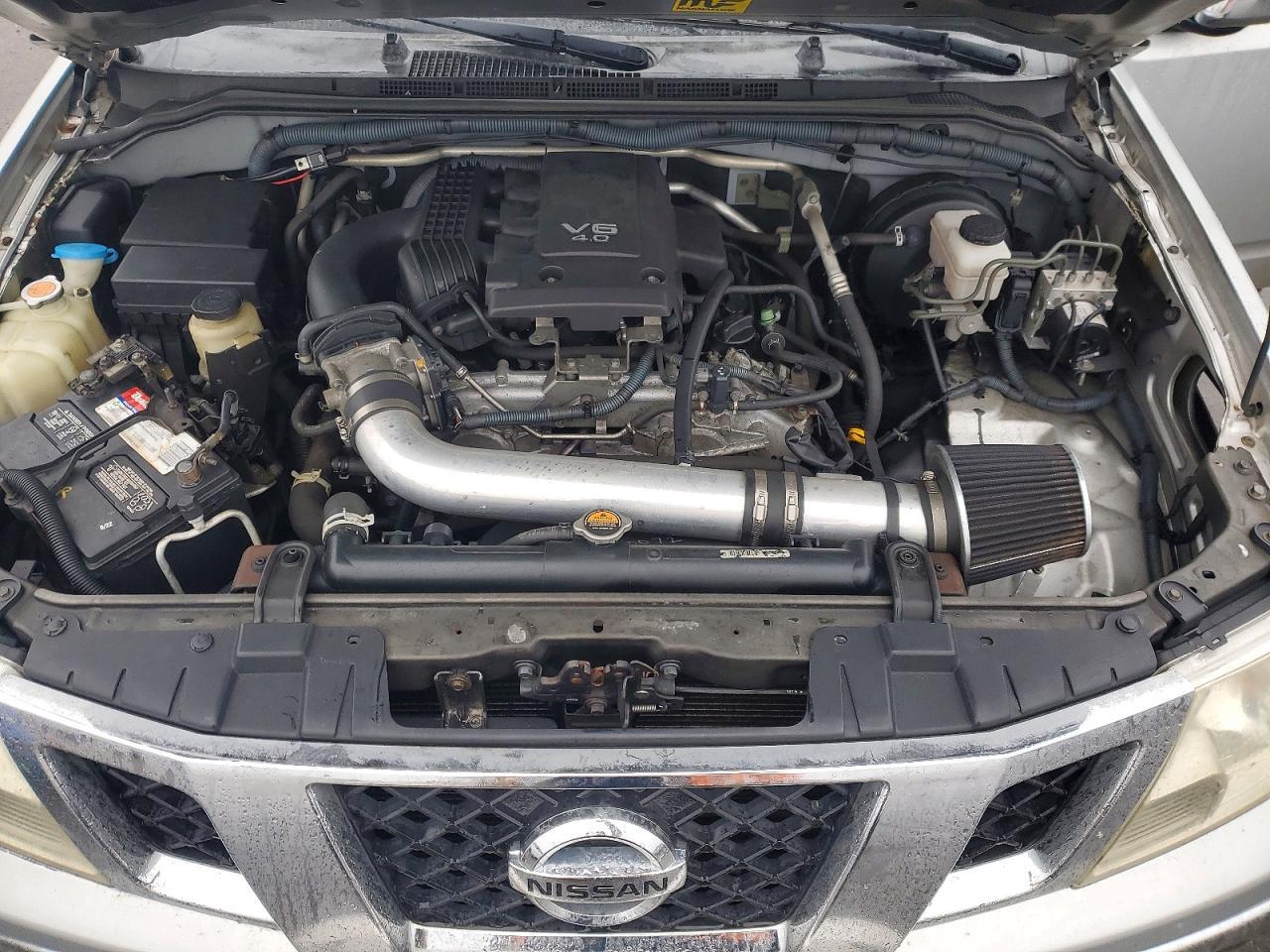 2011 NISSAN Frontier