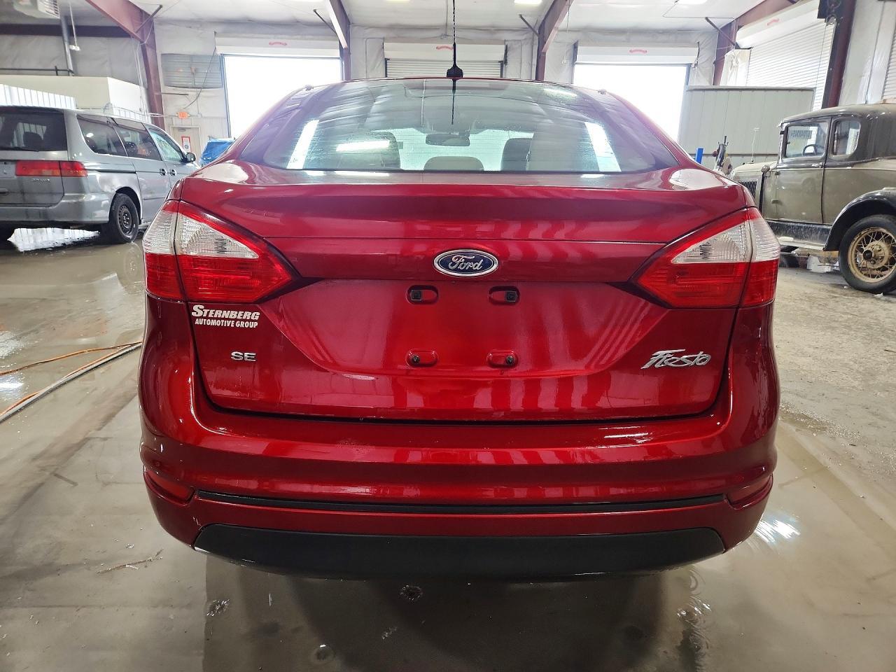 2016 FORD Fiesta