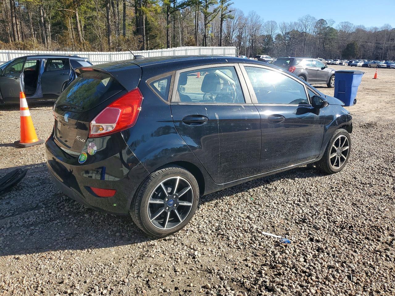 2018 FORD Fiesta