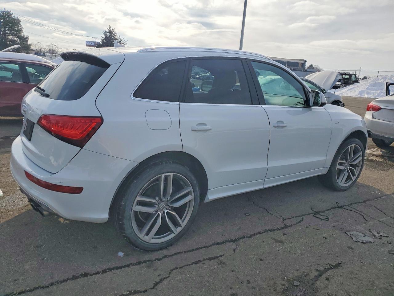 2014 AUDI SQ5
