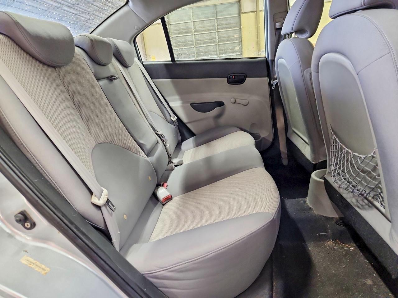 2010 HYUNDAI ACCENT