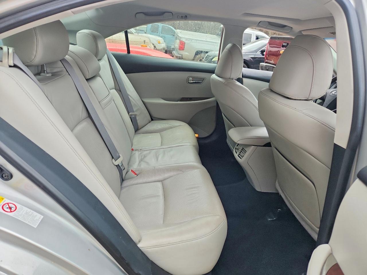 2010 LEXUS ES 350
