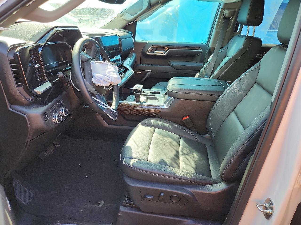 2025 GMC Sierra