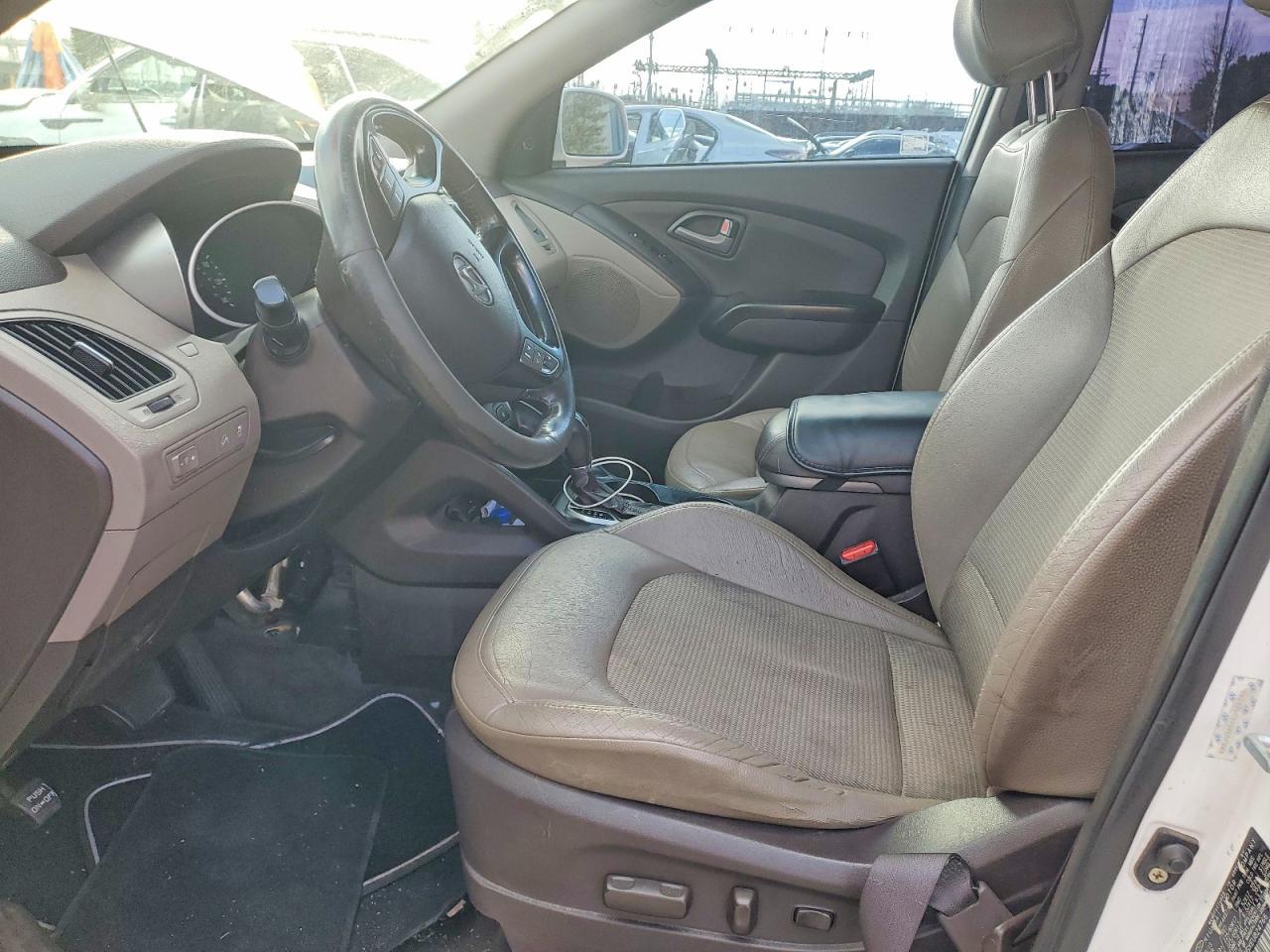 2014 HYUNDAI TUCSON