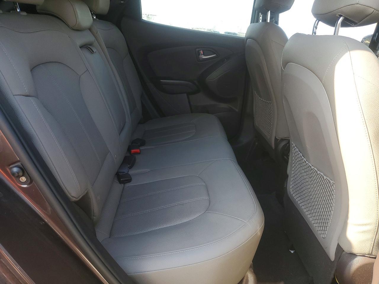 2015 HYUNDAI TUCSON
