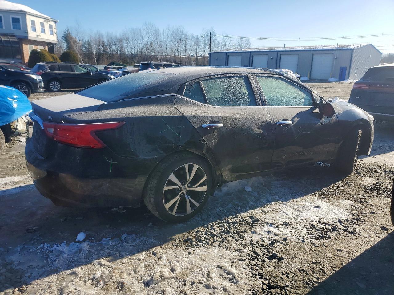 2017 NISSAN Maxima