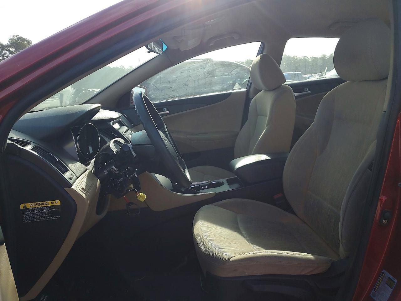 2011 HYUNDAI SONATA