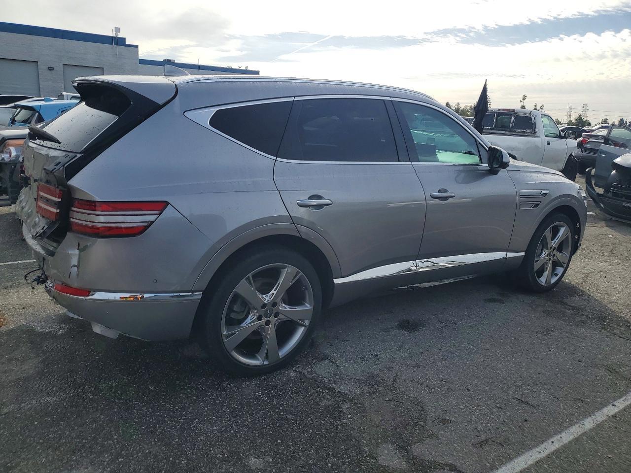 2021 GENESIS GV80