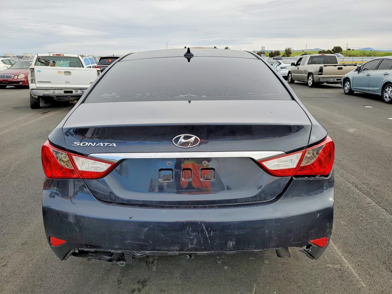 2014 HYUNDAI SONATA