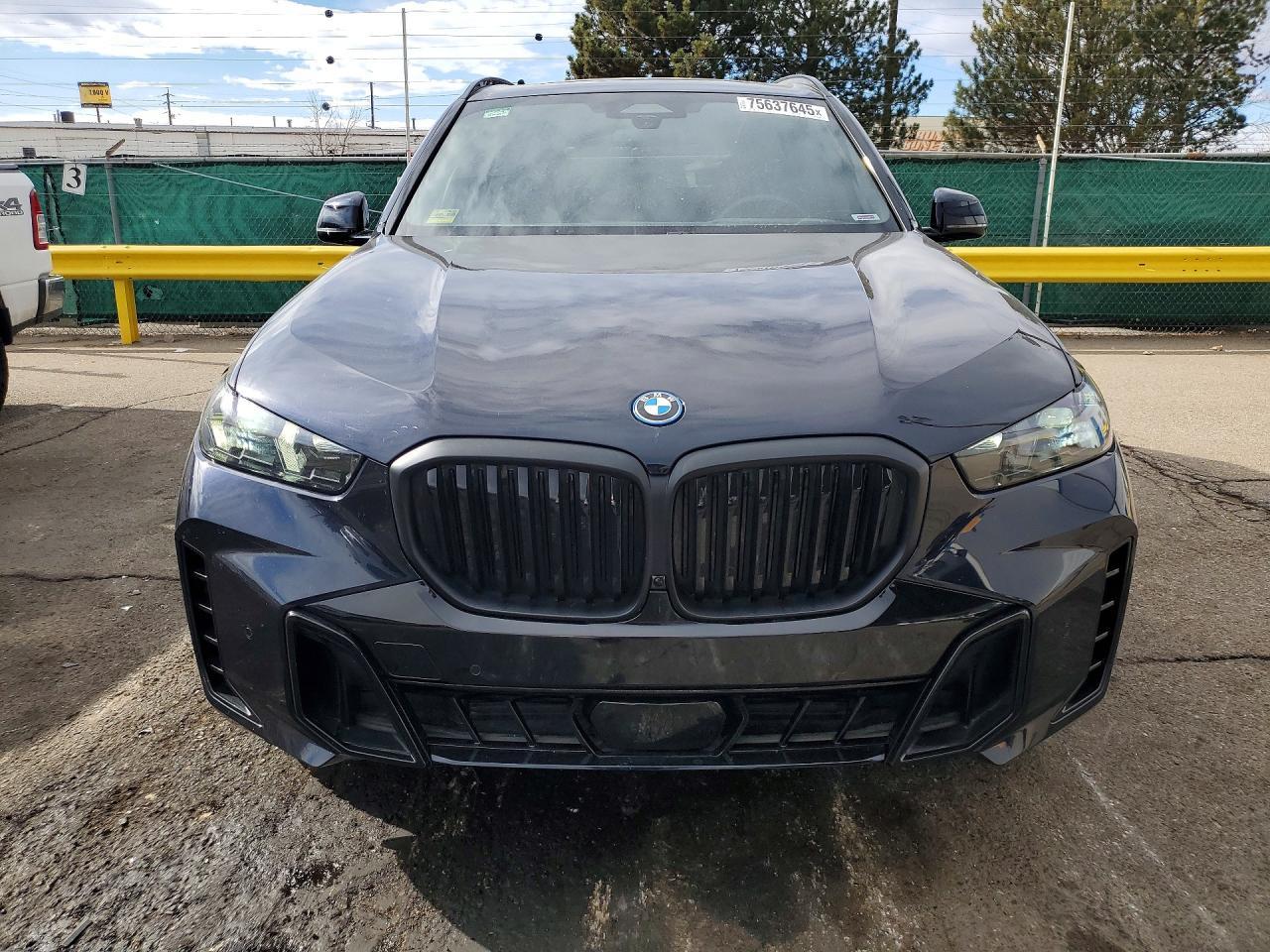 2025 BMW X5