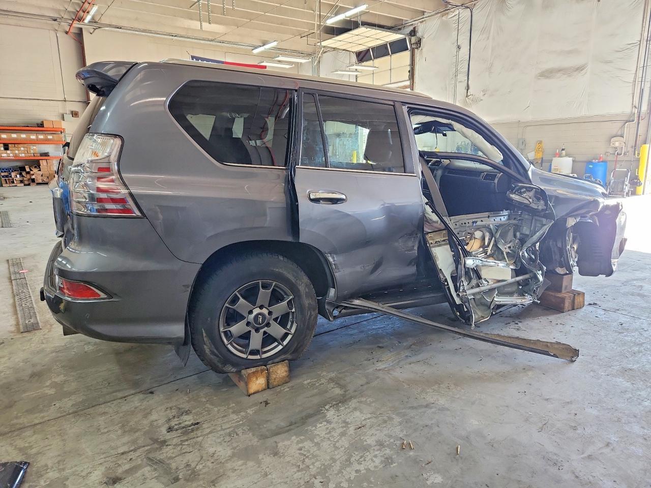 2020 LEXUS GX 460