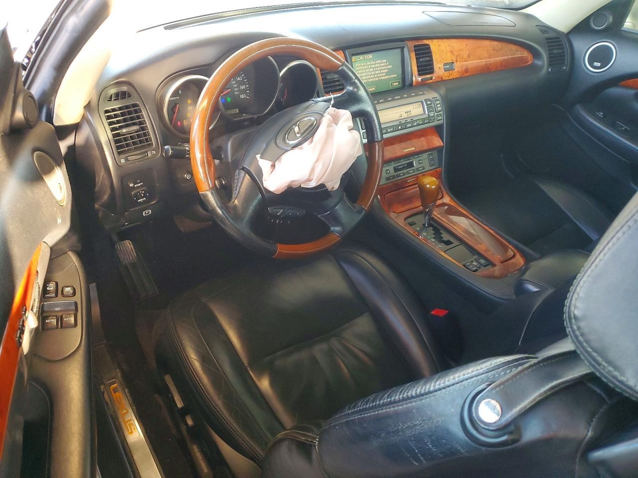2005 LEXUS SC 430