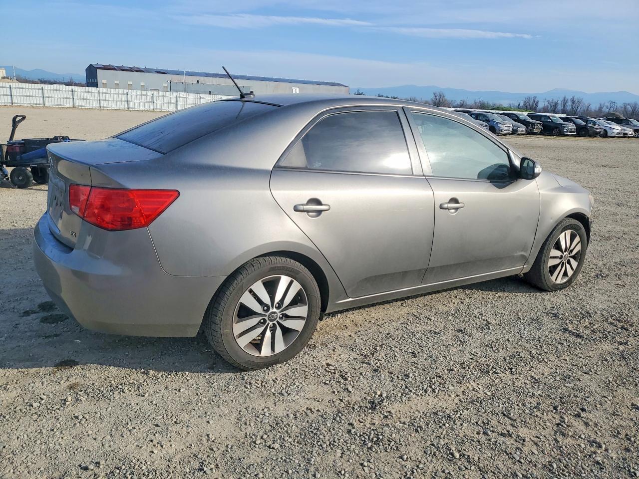 2010 KIA FORTE