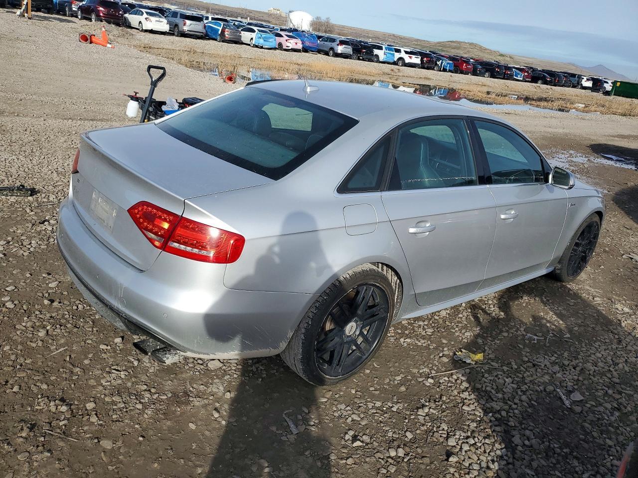 2011 AUDI S4