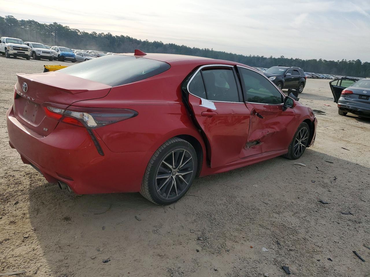 2022 TOYOTA CAMRY