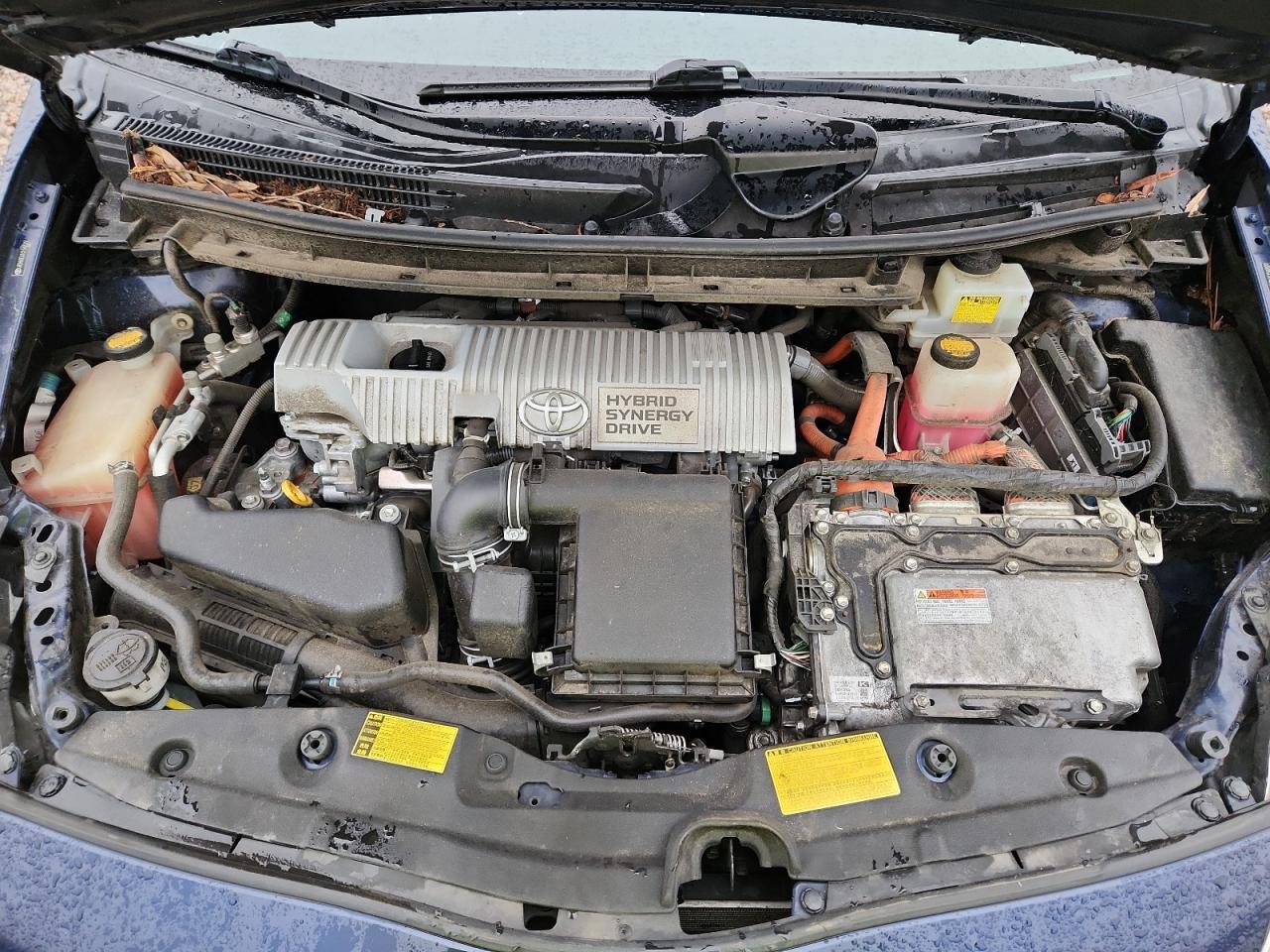 2012 TOYOTA PRIUS