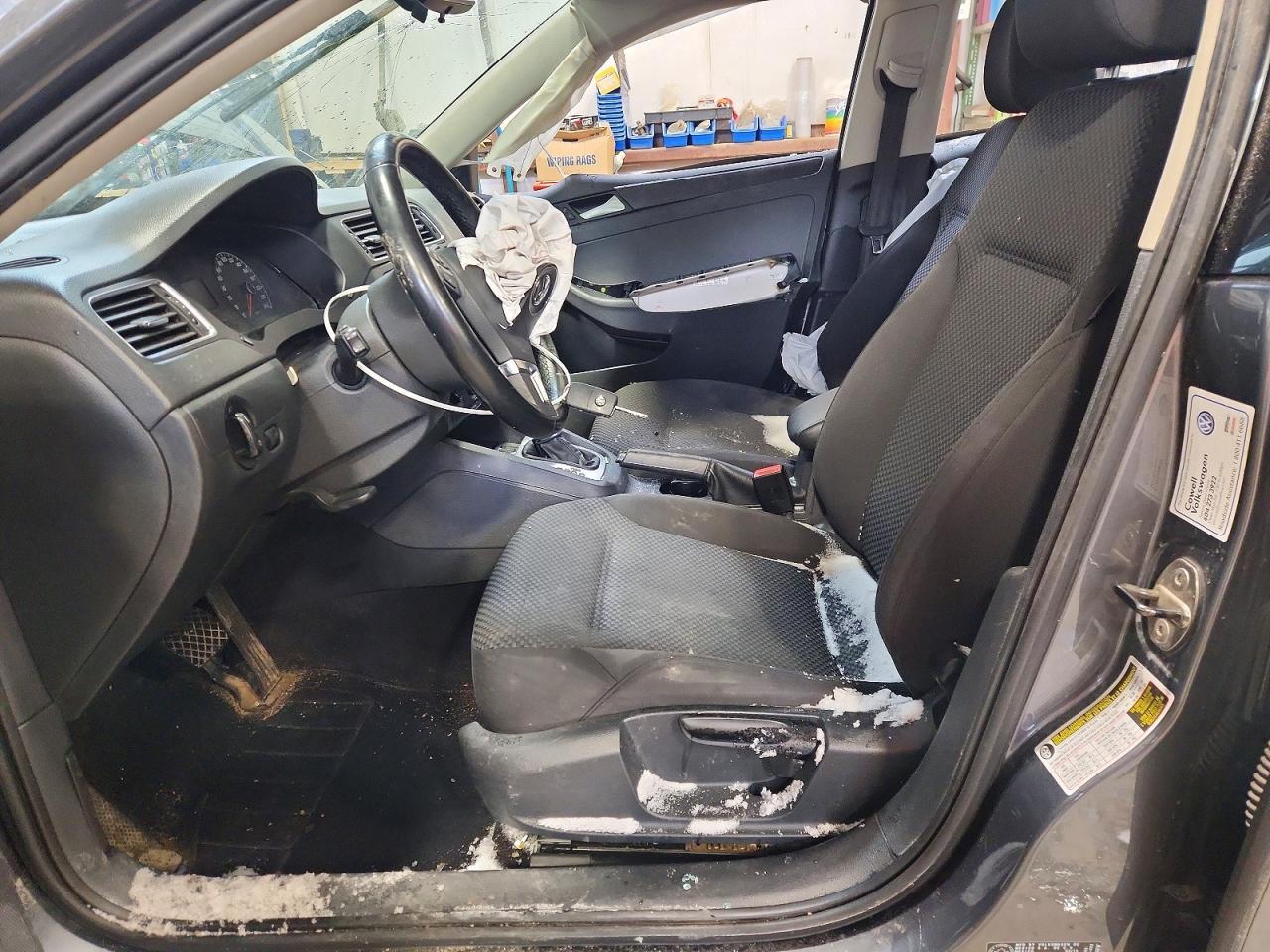 2013 VOLKSWAGEN JETTA