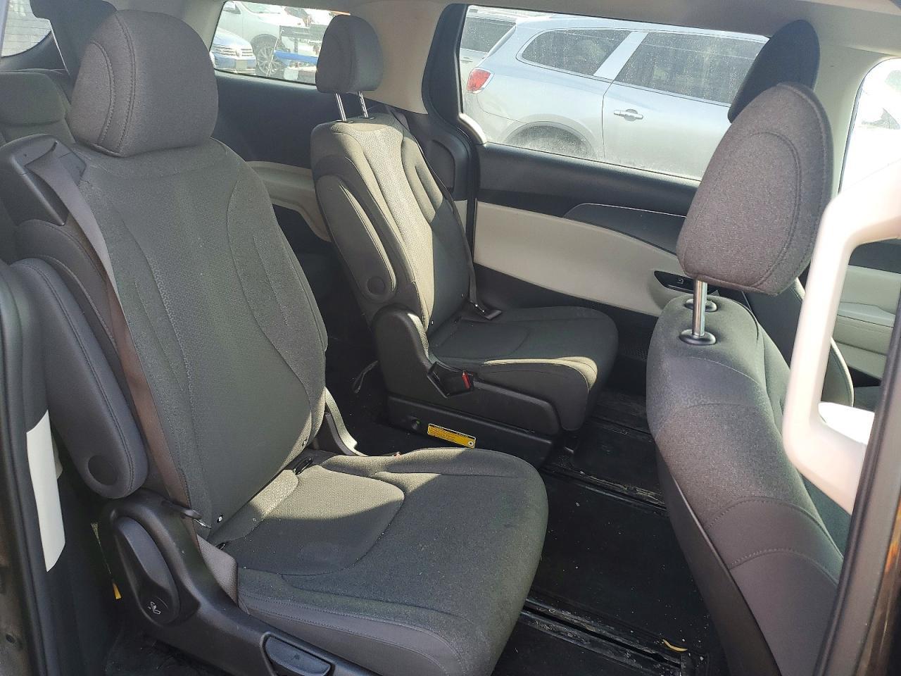 2022 KIA Carnival
